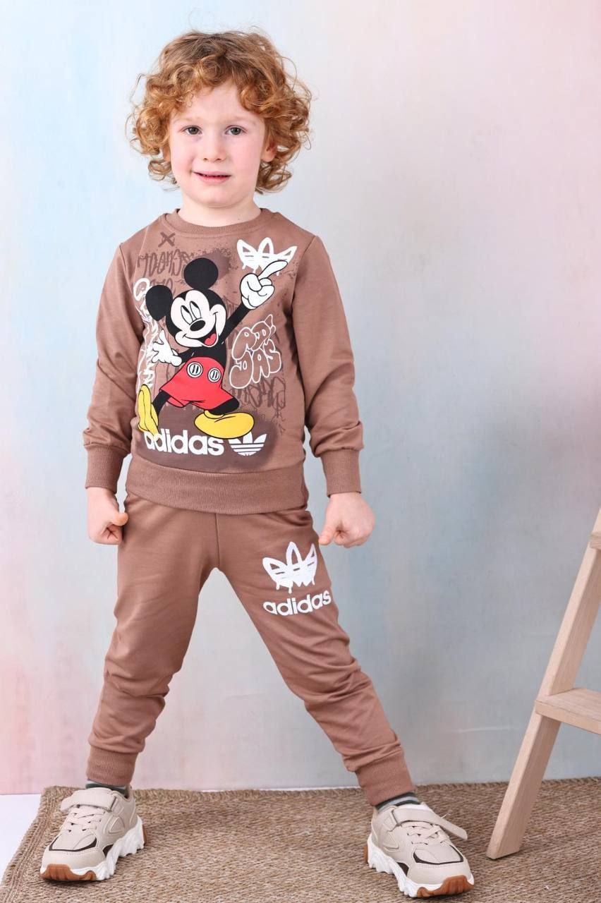 ✨ Survêtement Enfant Mickey Adidas – Confort, Style et Fun au Quotidien ! 🏃‍♂️🎉