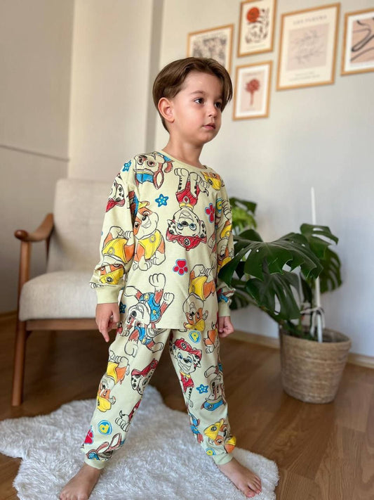 🛍️ Pyjama Douillet Garfield – Confort et Style pour Enfants 🛍️