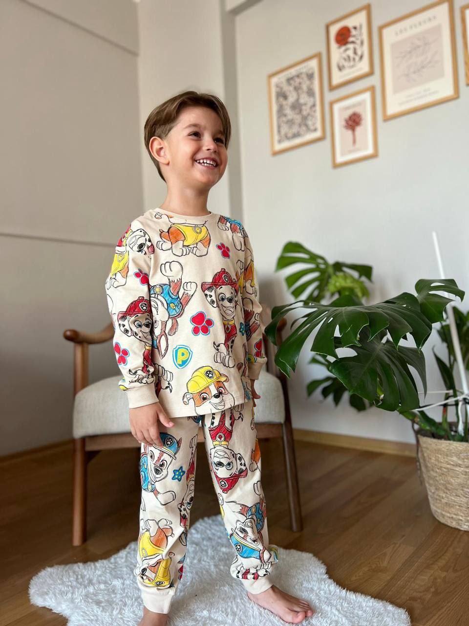 🛍️ Pyjama Douillet Garfield – Confort et Style pour Enfants 🛍️