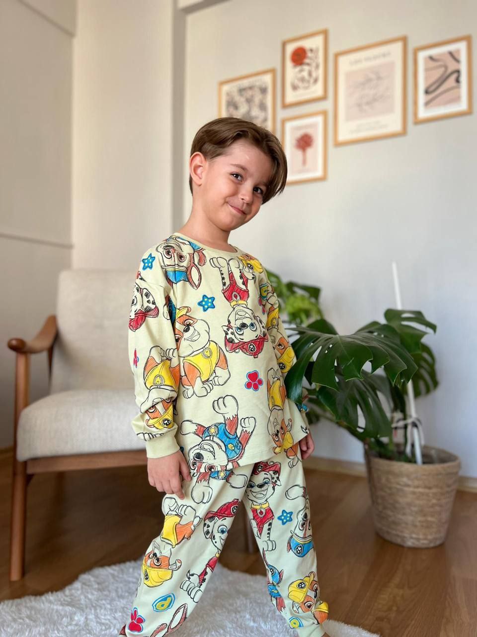 🛍️ Pyjama Douillet Garfield – Confort et Style pour Enfants 🛍️